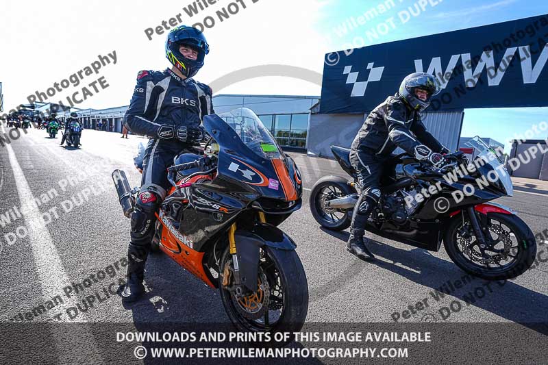 donington no limits trackday;donington park photographs;donington trackday photographs;no limits trackdays;peter wileman photography;trackday digital images;trackday photos
